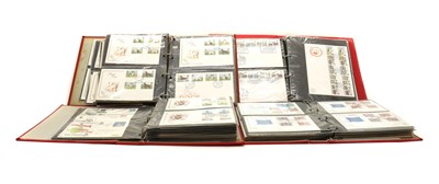 Lot 291 - A box of GB 1st day covers