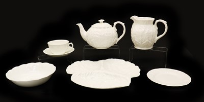 Lot 113 - A Wedgewood Coalport 'Countryware' pattern tea and dinner service