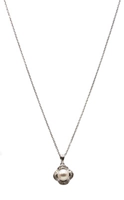 Lot 338 - A white gold cultured freshwater pearl and diamond pendant