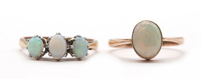 Lot 19 - A 9ct gold single stone opal ring