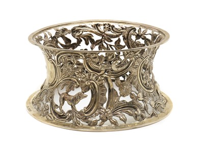 Lot 23 - A Victorian silver pierced dish ring
