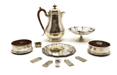 Lot 37 - A collection of silver items