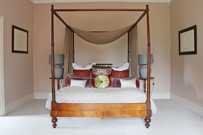Lot 436 - A Grange Furniture Co four-poster bed