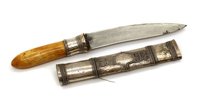 Lot 120 - A Burmese Dha