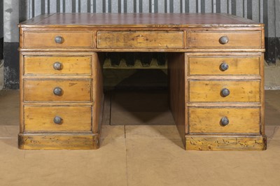 Lot 24 - A Victorian cedar partners' desk