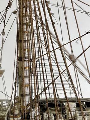 Lot 102 - A fine prisoner-of-war ship model