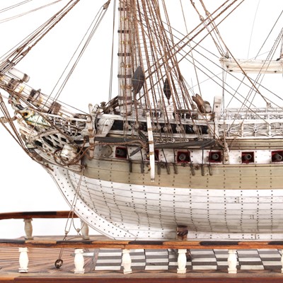 Lot 102 - A fine prisoner-of-war ship model
