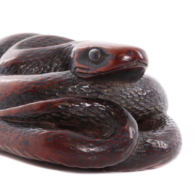 Lot 126 - A Japanese boxwood netsuke