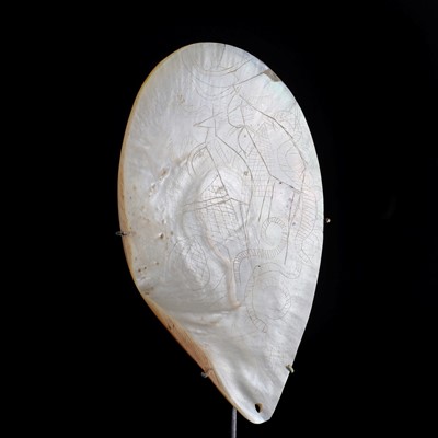 Lot 80 - An Aboriginal shell phallocrypt