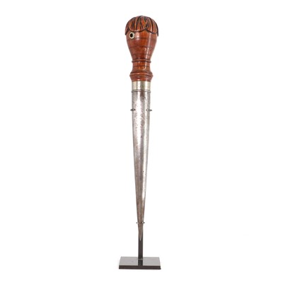 Lot 185 - A sailor's steel-shafted fid
