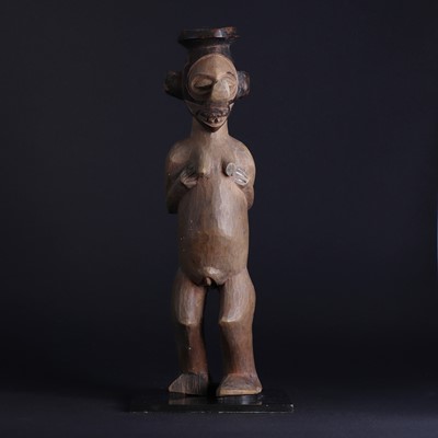 Lot 38 - A Yaka People carved wood female figure