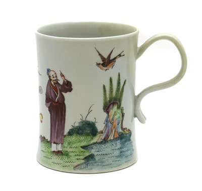 Lot 208 - A large Worcester porcelain mug