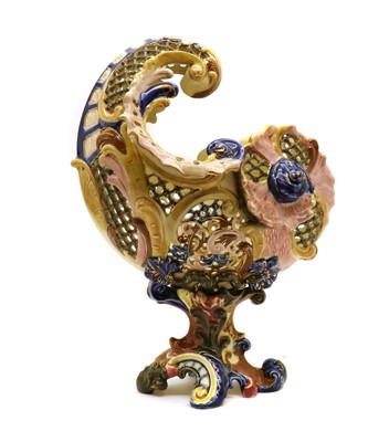 Lot 173 - A Zsolnay porcelain centrepiece