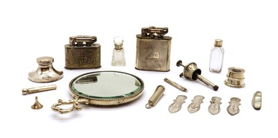 Lot 18 - A collection of silver items