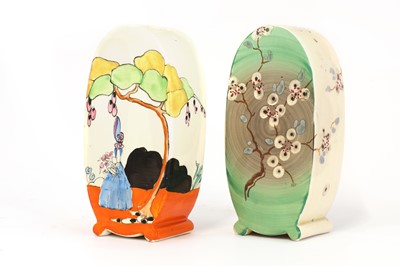 Lot 210 - A Clarice Cliff ‘Appliqué’ Bonjour shaped sugar sifter