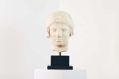 Lot 5 - A composition head after the antique