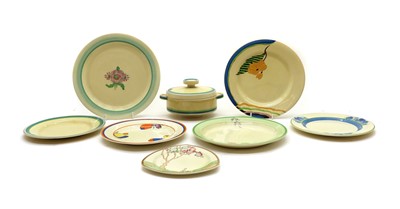 Lot 152 - A Clarice Cliff Odeon-shaped tureen