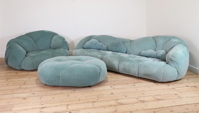 Lot 335 - A Howard Keith 'Cloud' suite