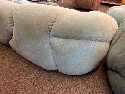 Lot 335 - A Howard Keith 'Cloud' suite