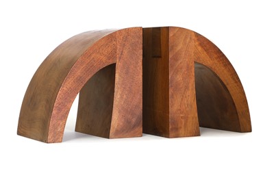 Lot 423 - A pair of walnut bookends