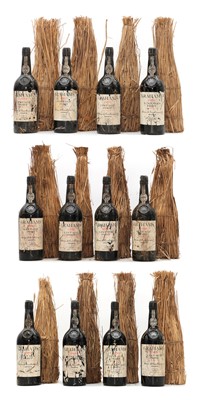Lot 264 - Grahams, Vintage Port, 1970 (12, OWC)