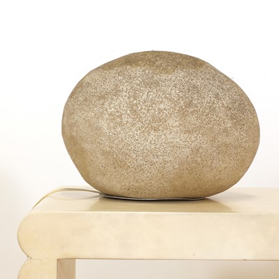 Lot 524 - A 'Dora' rock lamp