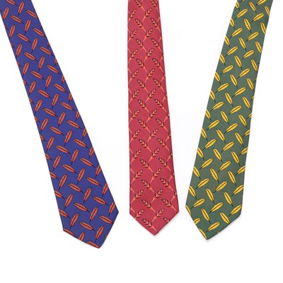 Lot 1495 - Three Hermès silk ties, 'Feathers'