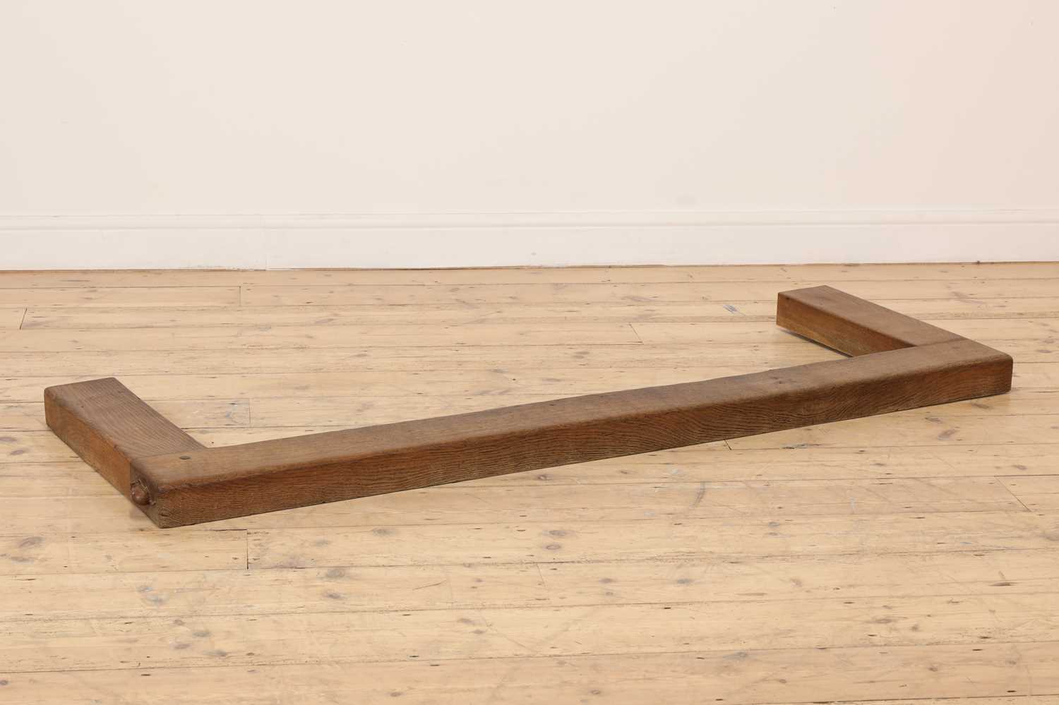 Lot 100 - A Robert 'Mouseman' Thompson oak fender