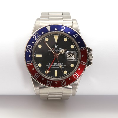 Lot 525 - A gentlemen's stainless steel Rolex 'Oyster Perpetual GMT Master Pepsi' automatic calendar bracelet watch