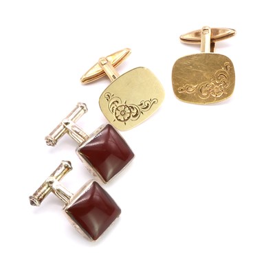 Lot 265 - Two pairs of cufflinks