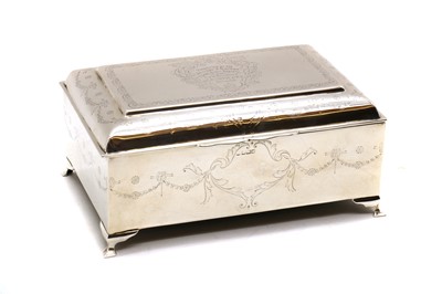 Lot 29 - A silver cigar box