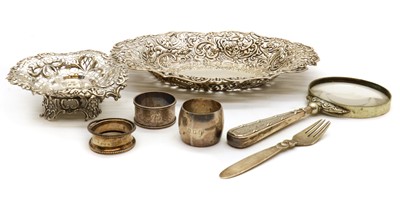 Lot 38 - A collection of silver items