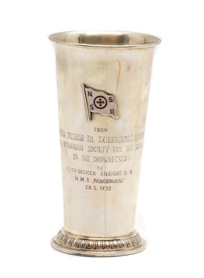 Lot 39 - A Norwegian silver presentation trophy