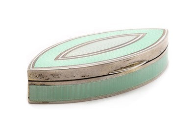 Lot 77 - A continental silver pill box
