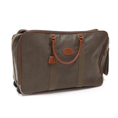 Lot 1488 - A Mulberry Scotchgrain large soft sided suitcase