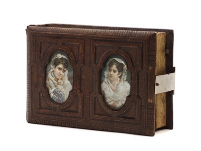 Lot 391 - A Victorian musical photograph album
