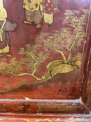 Lot 262 - An export red lacquer and gilt cabinet