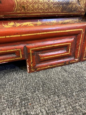 Lot 262 - An export red lacquer and gilt cabinet