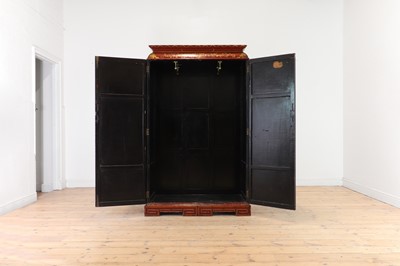 Lot 262 - An export red lacquer and gilt cabinet