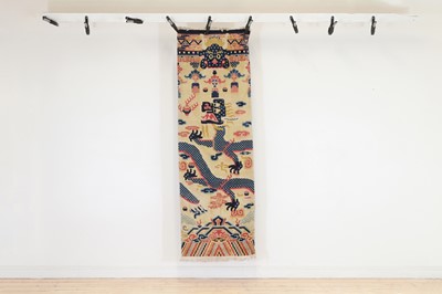 Lot 291 - A wool runner
