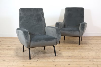 Lot 238 - A pair of Italian armchairs