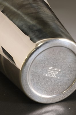 Lot 120 - A William Suckling silver-plated cocktail shaker