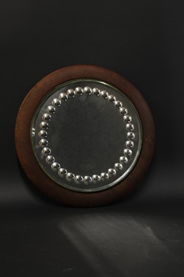 Lot 101 - A sorcerer's mirror