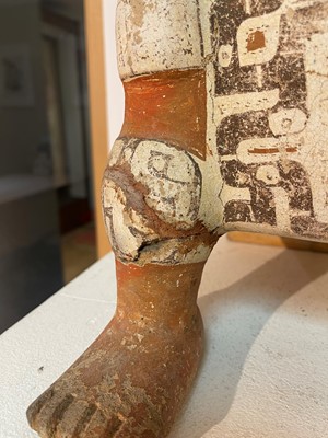 Lot 312 - An Omagua figural pottery funerary vessel