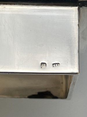 Lot 172 - An Art Deco silver-plated jardinière
