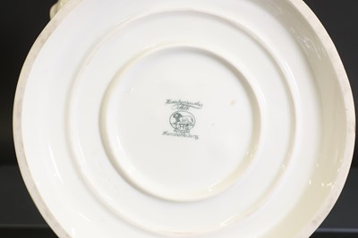 Lot 89 - A German Hutschenreuther centrepiece
