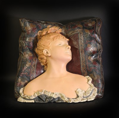 Lot 563 - A metal bust