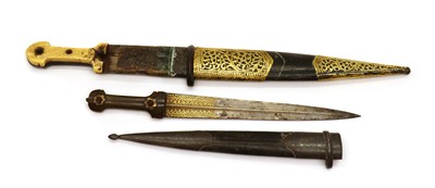 Lot 128 - A Kindjal knife