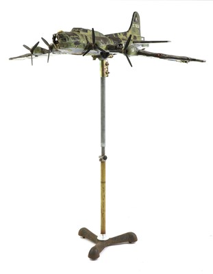 Lot 460 - B-17 bomber