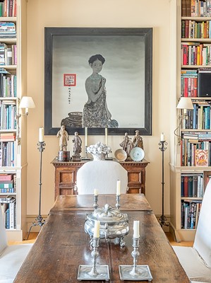 Lot 9 - Formerly in the collection of the Metropolitan Museum of Art, New York